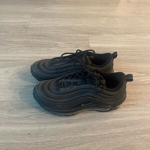Nike Black Air Max 97
